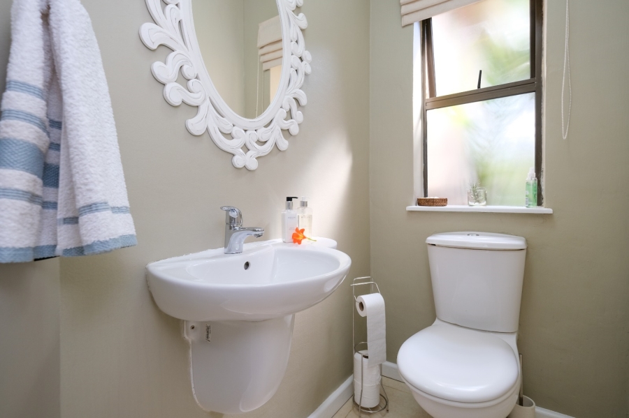 4 Bedroom Property for Sale in Wilderness Central Western Cape